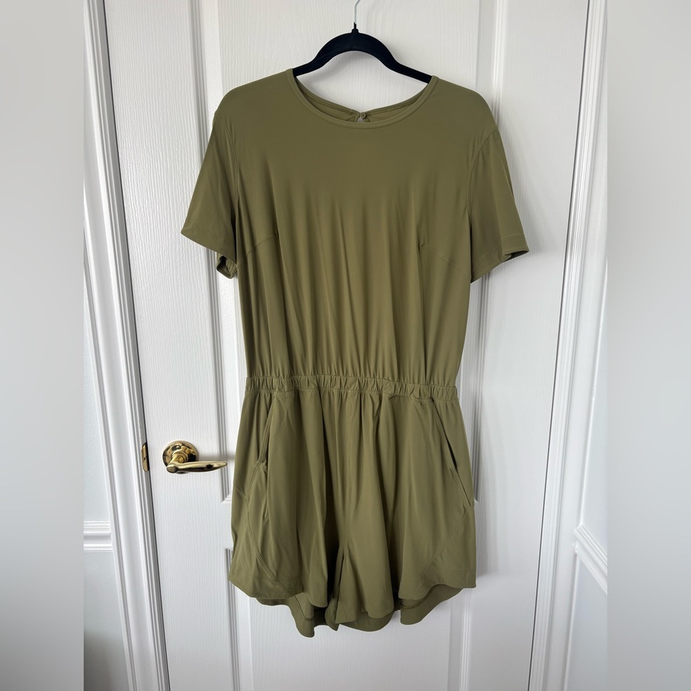 Lululemon open-back romper size 12 (great for exercise or swim cover up)